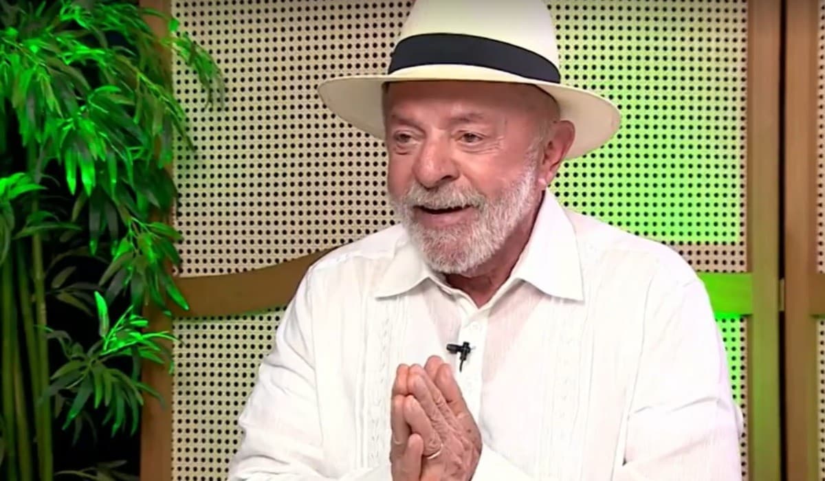 Presidente Lula concede entrevista à Rede Amazônica em estúdio em Manaus.